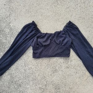 Black Puffy Blouse Crop (L)